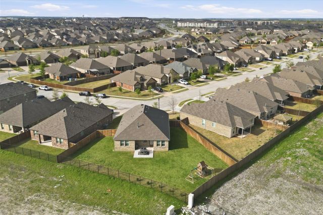 1701 Katelynn Lane, Anna, TX 75409