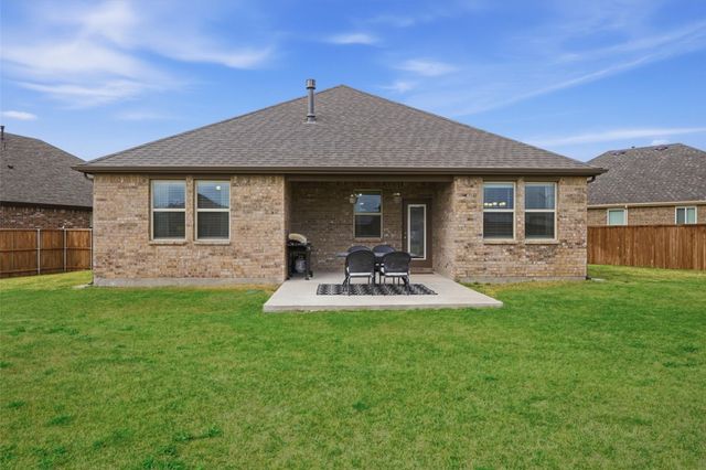 1701 Katelynn Lane, Anna, TX 75409