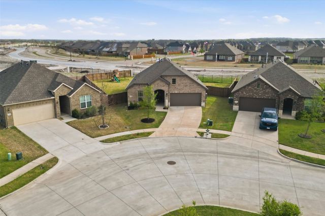 1701 Katelynn Lane, Anna, TX 75409