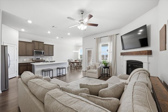 1701 Katelynn Lane, Anna, TX 75409