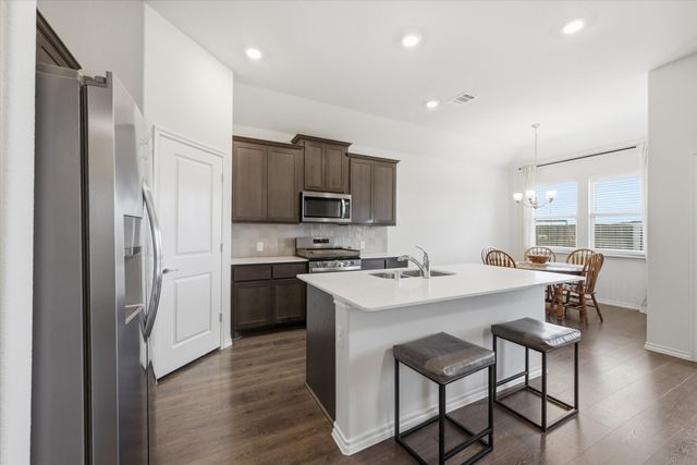 1701 Katelynn Lane, Anna, TX 75409