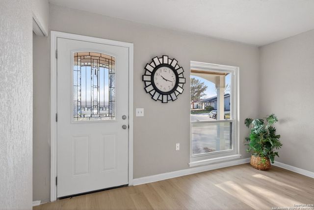 7622 Gnarled Oak Tr, Live Oak, TX 78233