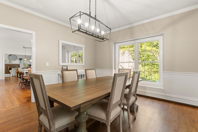 2 Brookside St, Upton, MA 01568