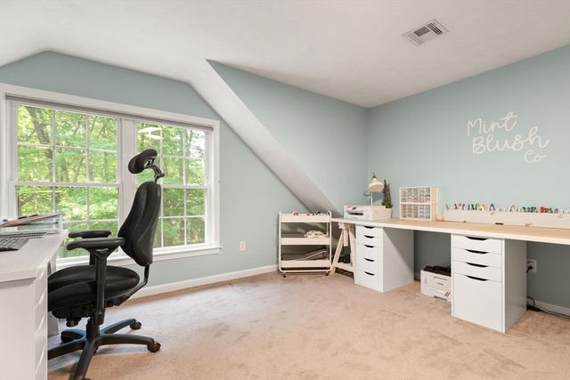 2 Brookside St, Upton, MA 01568