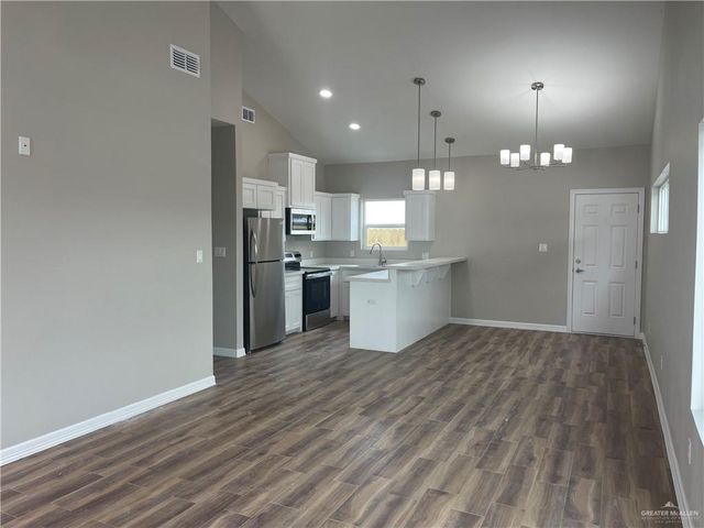 605 Sparrow Road, Weslaco, TX 78596