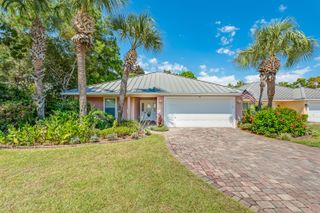 46 Saint Thomas Court, Miramar Beach, FL 32550