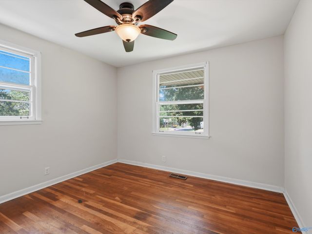 2628 Valley Brook Drive NE, Huntsville, AL 35811