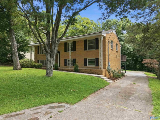2628 Valley Brook Drive NE, Huntsville, AL 35811