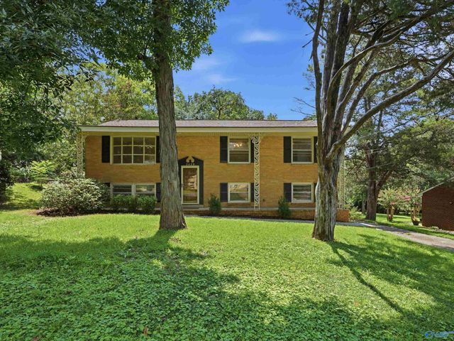 2628 Valley Brook Drive NE, Huntsville, AL 35811