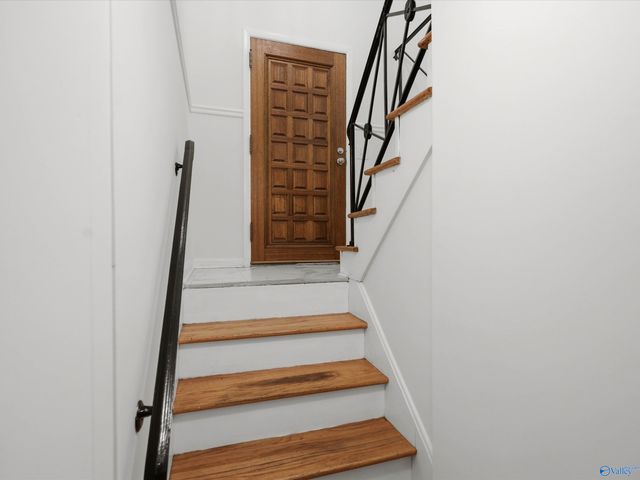 2628 Valley Brook Drive NE, Huntsville, AL 35811