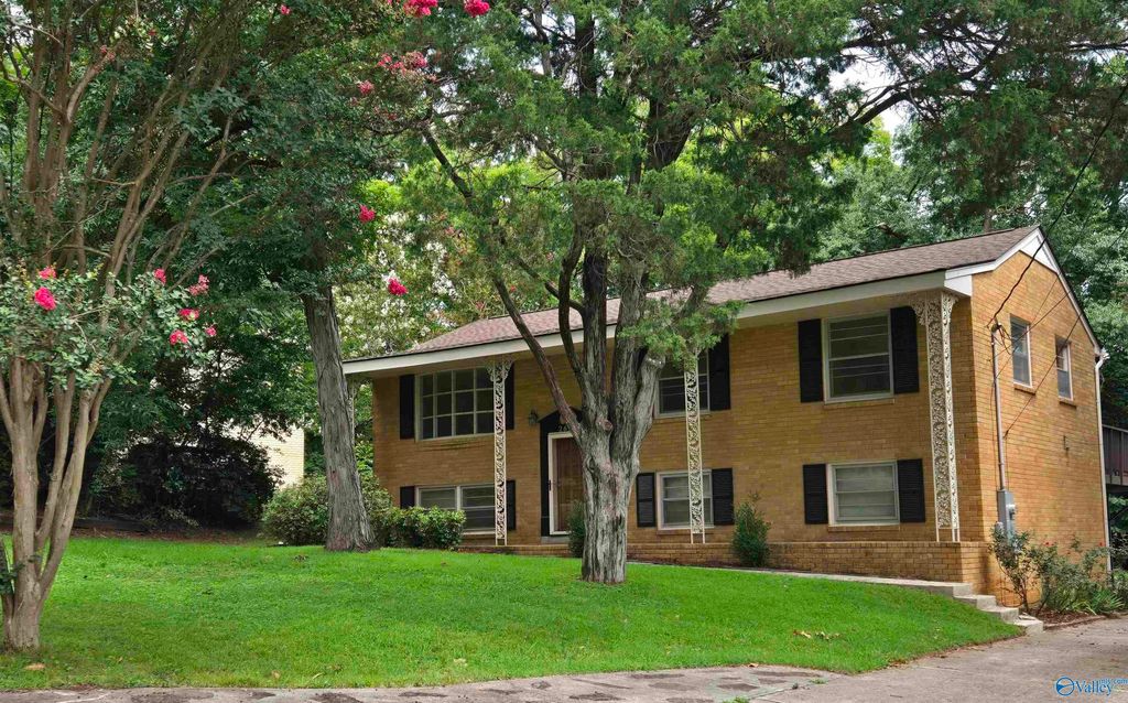 2628 Valley Brook Drive NE, Huntsville, AL 35811