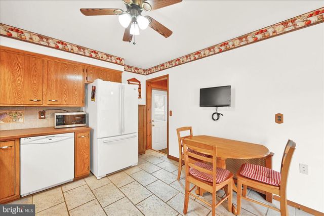 19 JUNE AVE, Schuylkill Haven, PA 17972