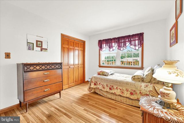 19 JUNE AVE, Schuylkill Haven, PA 17972