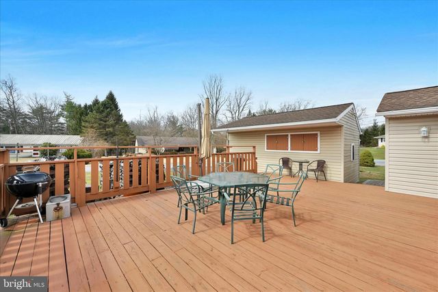 19 JUNE AVE, Schuylkill Haven, PA 17972