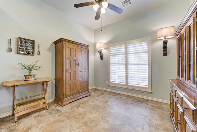 6601 Chelsey Lane, Oklahoma City, OK 73132