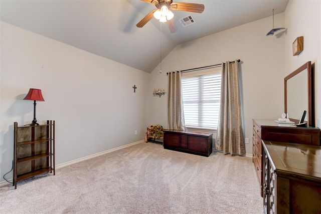 6601 Chelsey Lane, Oklahoma City, OK 73132