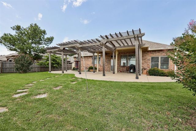 6601 Chelsey Lane, Oklahoma City, OK 73132