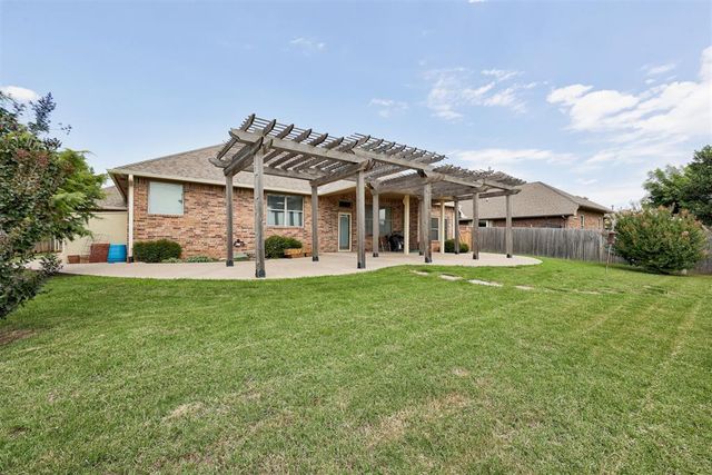 6601 Chelsey Lane, Oklahoma City, OK 73132