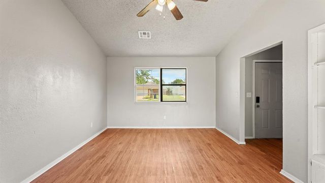 329 NW 120th Street, Oklahoma City, OK 73114
