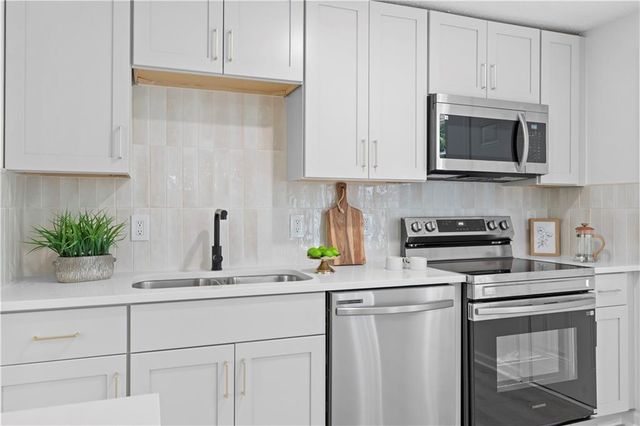 3063 Kerr Drive, Decatur, GA 30034