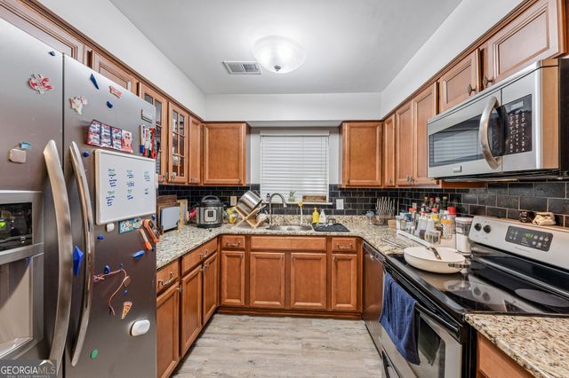 1119 Riverbend Club Drive SE, Atlanta, GA 30339