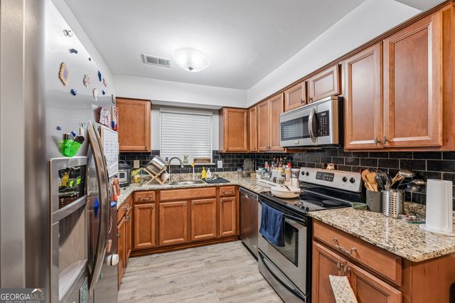 1119 Riverbend Club Drive SE, Atlanta, GA 30339