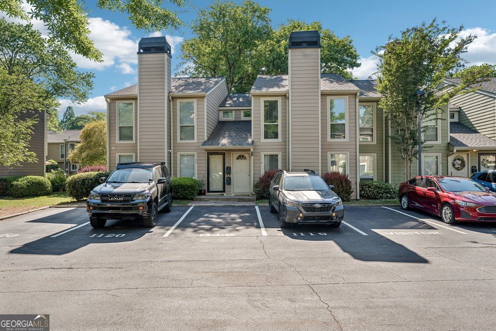 1119 Riverbend Club Drive SE, Atlanta, GA 30339