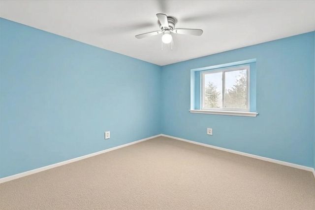 1942 Axtell Drive 3, Troy, MI 48084