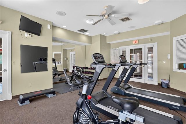 1942 Axtell Drive 3, Troy, MI 48084