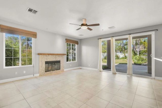 3156 Willow Creek Place, Escondido, CA 92027