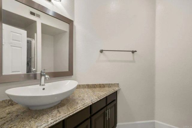 3156 Willow Creek Place, Escondido, CA 92027