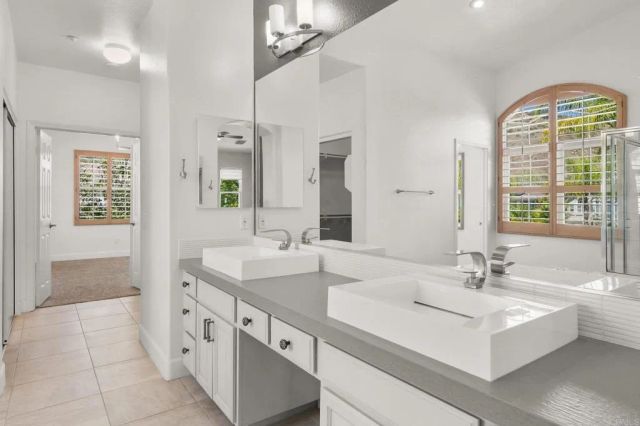 3156 Willow Creek Place, Escondido, CA 92027