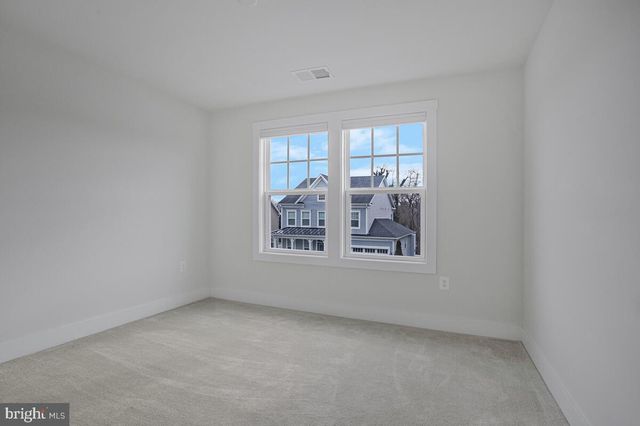 408 KOSMILL DR, Millersville, MD 21108