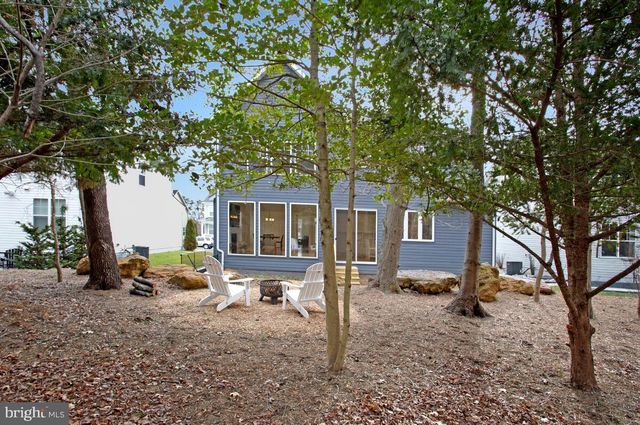 408 KOSMILL DR, Millersville, MD 21108