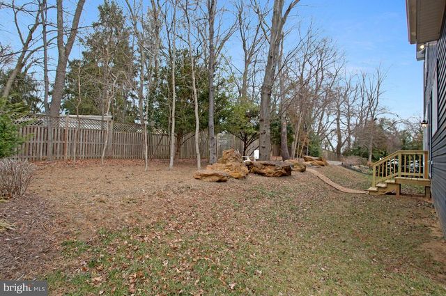 408 KOSMILL DR, Millersville, MD 21108