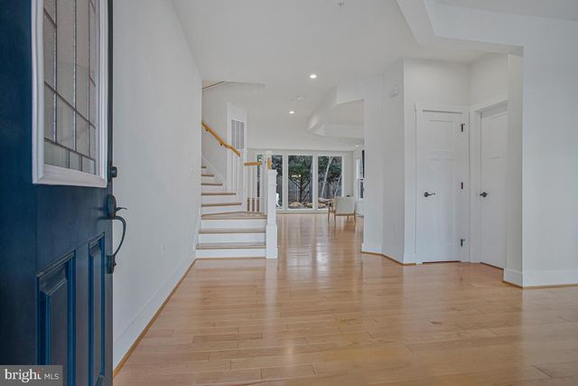 408 KOSMILL DR, Millersville, MD 21108