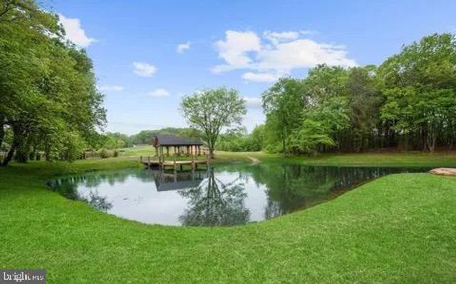 408 KOSMILL DR, Millersville, MD 21108