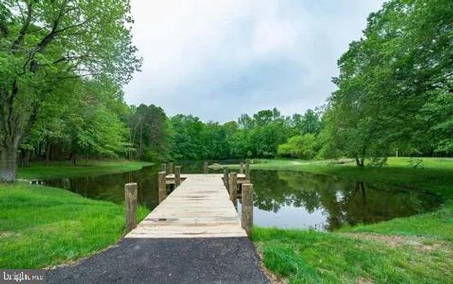 408 KOSMILL DR, Millersville, MD 21108