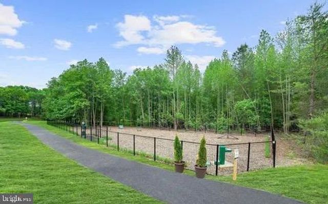 408 KOSMILL DR, Millersville, MD 21108