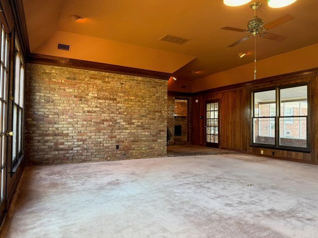 6532 CORSICA DR, Memphis, TN 38120