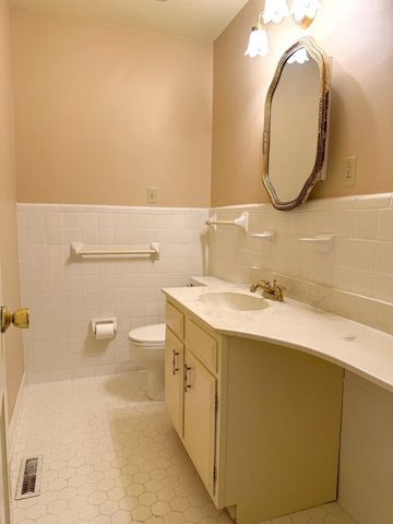 6532 CORSICA DR, Memphis, TN 38120