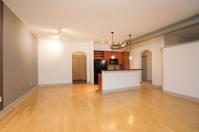 1901 Post Oak Boulevard 2109, Houston, TX 77056