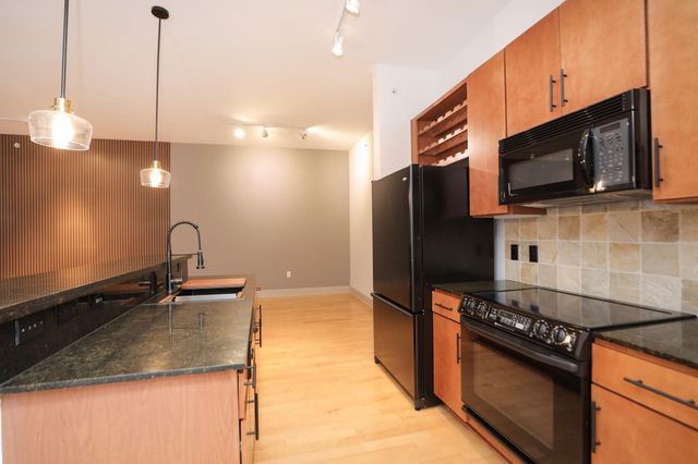 1901 Post Oak Boulevard 2109, Houston, TX 77056