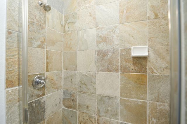 1901 Post Oak Boulevard 2109, Houston, TX 77056