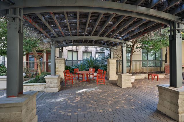 1901 Post Oak Boulevard 2109, Houston, TX 77056