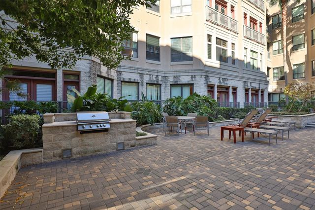 1901 Post Oak Boulevard 2109, Houston, TX 77056