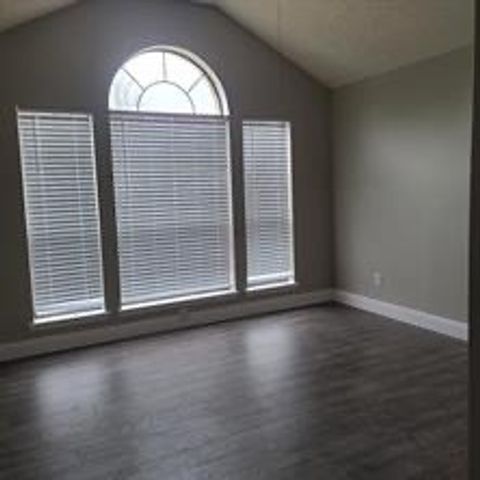 816 Wyndham Place, Arlington, TX 76017