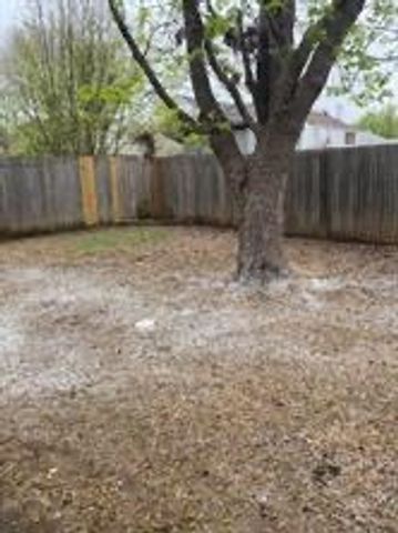 816 Wyndham Place, Arlington, TX 76017