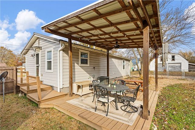 1108 College Avenue, Clarksville, AR 72830