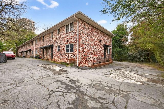 3668 Kingsboro NE Road, Atlanta, GA 30319